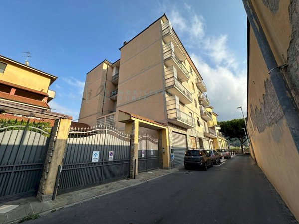 appartamento in vendita ad Albenga