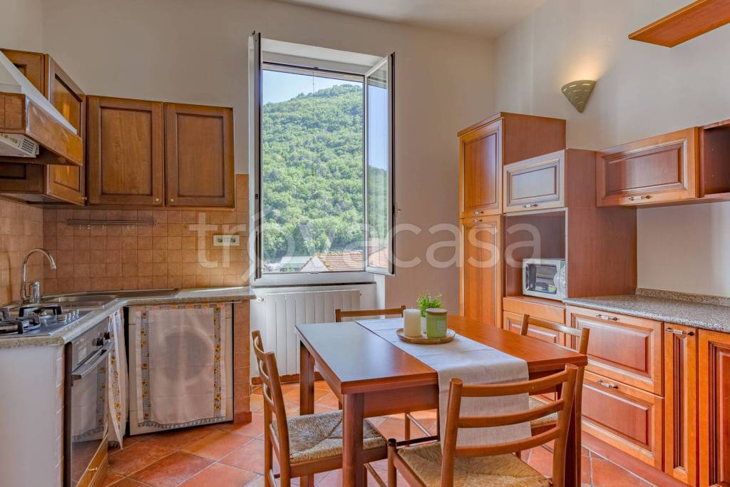 appartamento in vendita ad Albenga