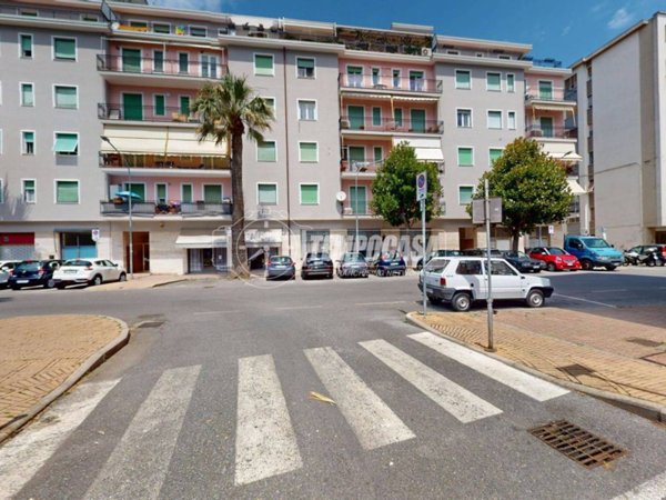 appartamento in vendita ad Albenga