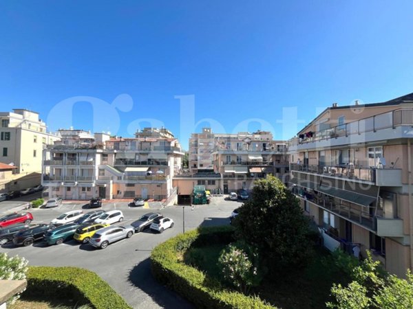 appartamento in vendita ad Albenga