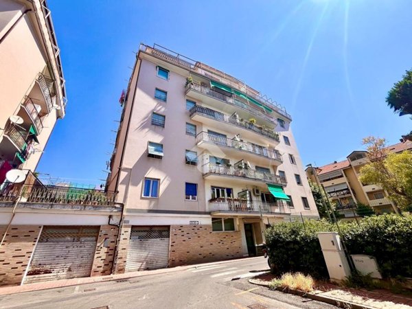 appartamento in vendita ad Albenga