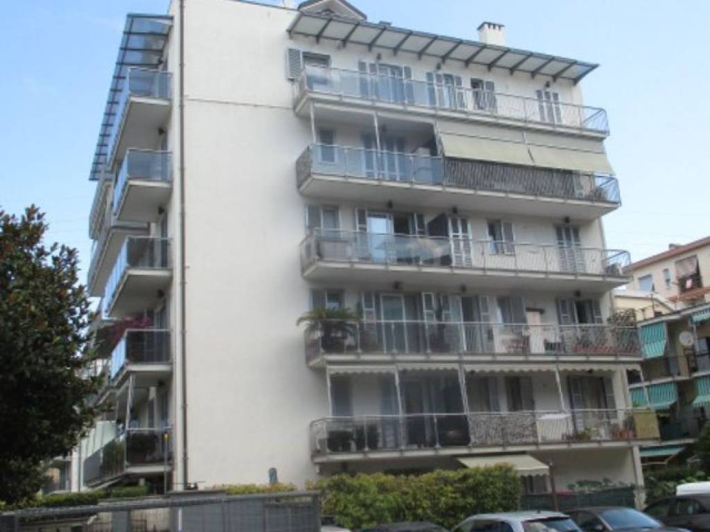 appartamento in vendita ad Albenga
