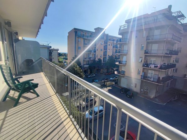 appartamento in vendita ad Albenga in zona Vadino