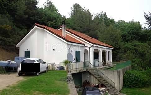 appartamento in vendita ad Albenga