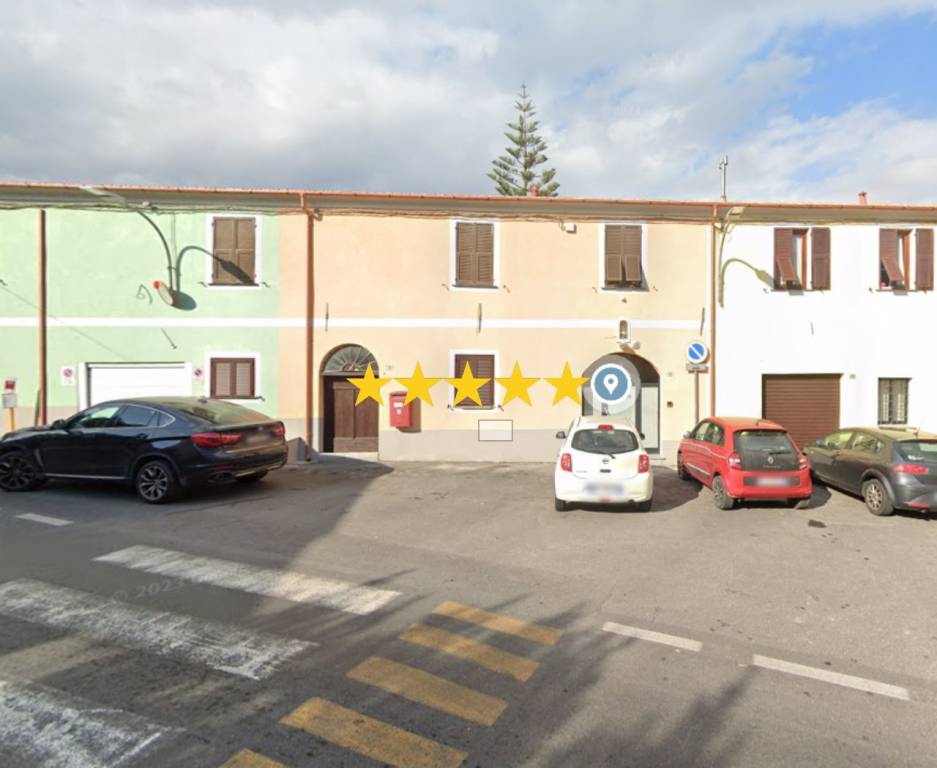 casa indipendente in vendita ad Albenga