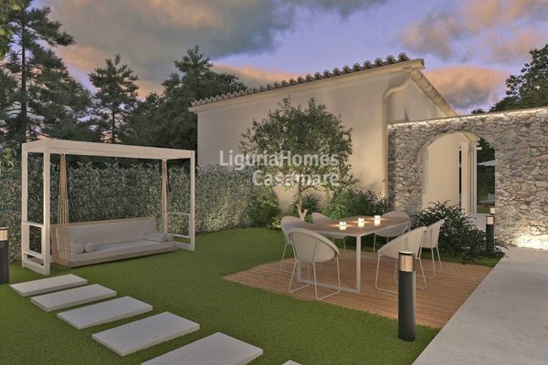 casa indipendente in vendita ad Albenga in zona Leca