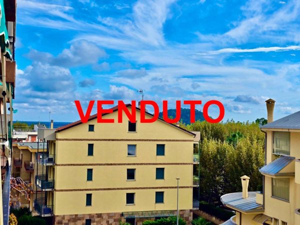 appartamento in vendita ad Albenga