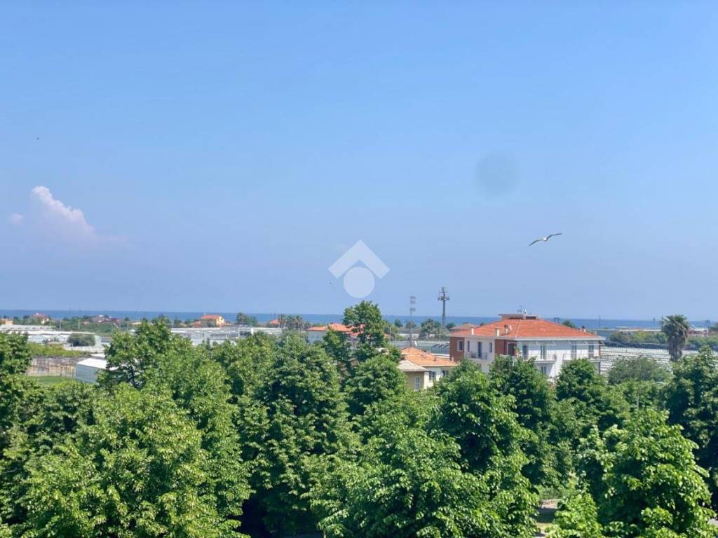 appartamento in vendita ad Albenga