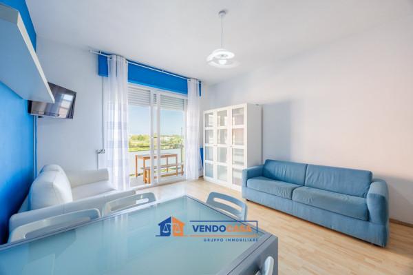 appartamento in vendita ad Albenga in zona Vadino