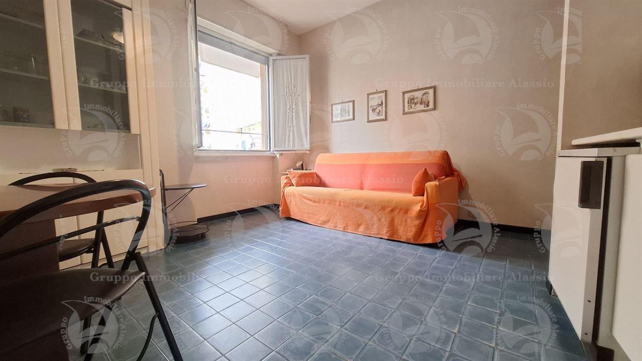 appartamento in vendita ad Albenga