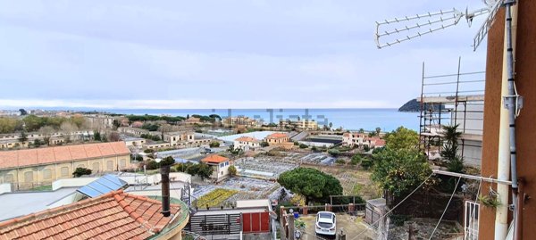 appartamento in vendita ad Albenga