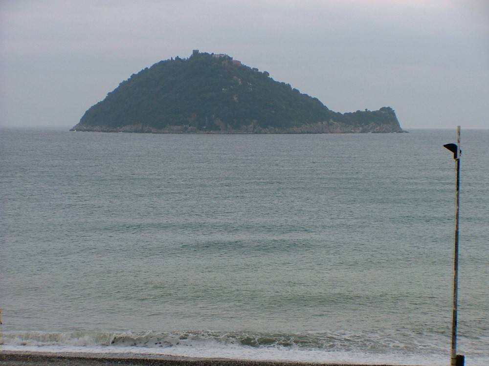 negozio in vendita ad Albenga