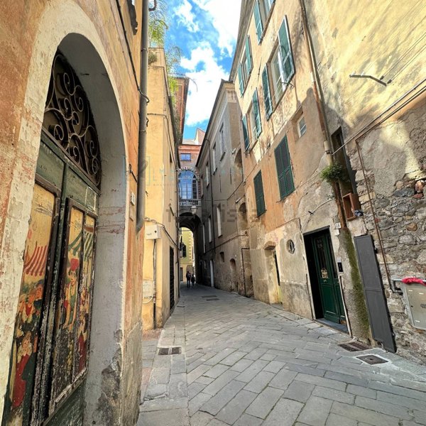 appartamento in vendita ad Albenga