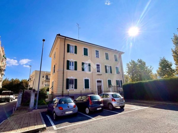 appartamento in vendita ad Albenga