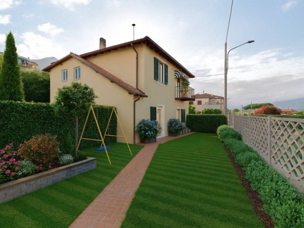 casa indipendente in vendita ad Albenga in zona San Fedele
