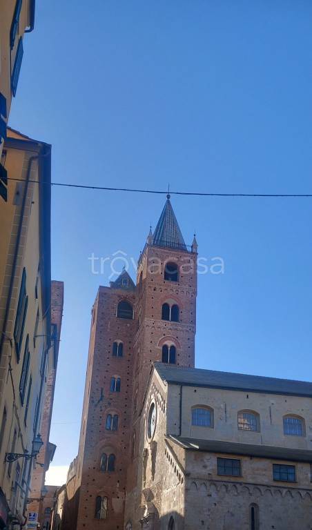 negozio in vendita ad Albenga