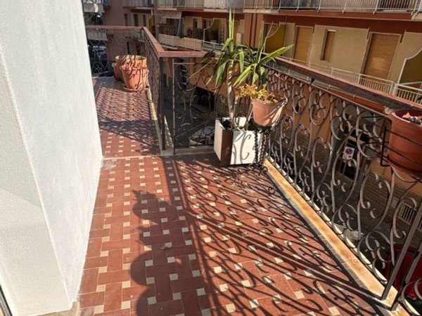 appartamento in vendita ad Albenga