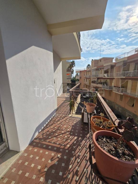 appartamento in vendita ad Albenga