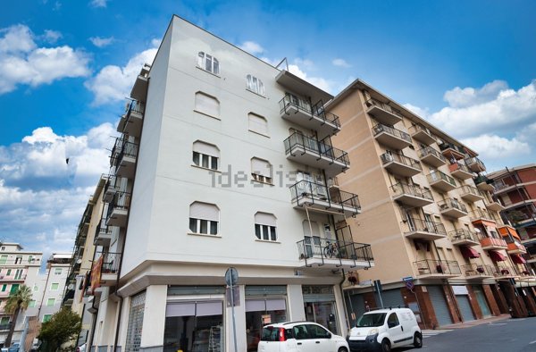 appartamento in vendita ad Albenga