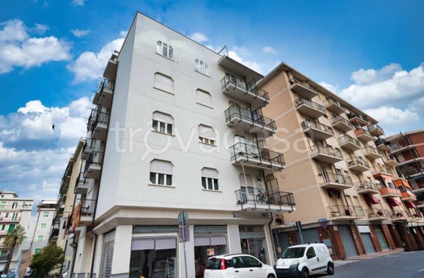 appartamento in vendita ad Albenga