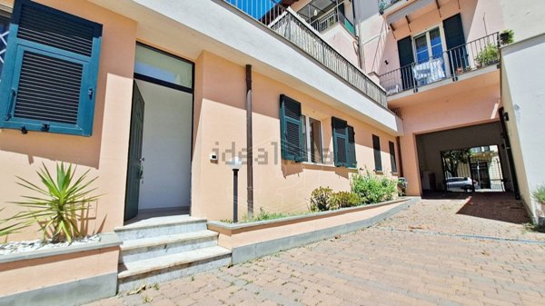 appartamento in vendita ad Albenga