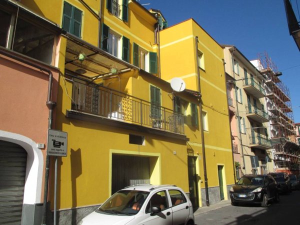 appartamento in vendita ad Albenga