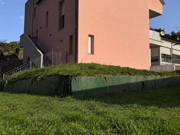 appartamento in vendita ad Albenga in zona Lusignano