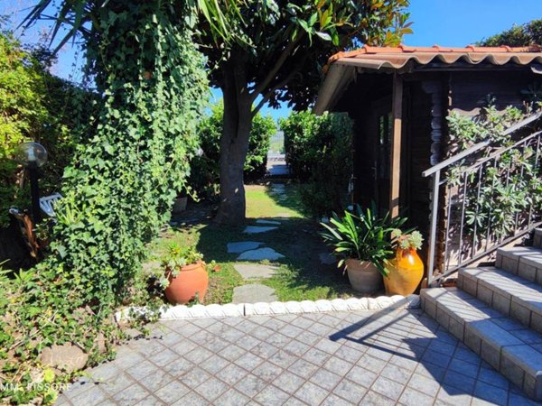 appartamento in vendita ad Albenga