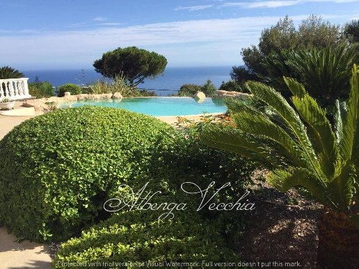 casa indipendente in vendita ad Albenga