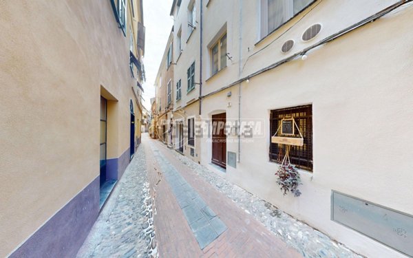 appartamento in vendita ad Albenga