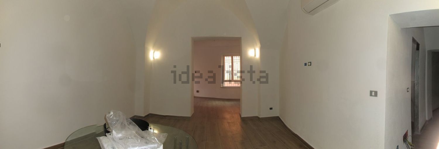 appartamento in vendita ad Albenga in zona Leca