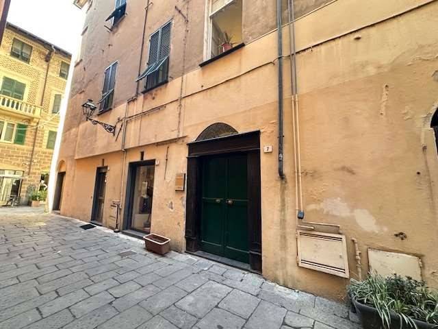 appartamento in vendita ad Albenga