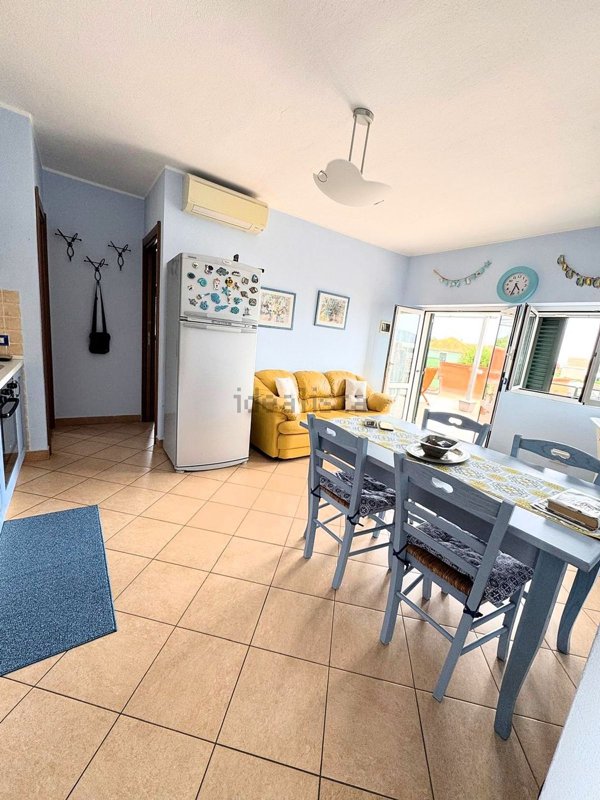 appartamento in vendita ad Albenga in zona Campochiesa