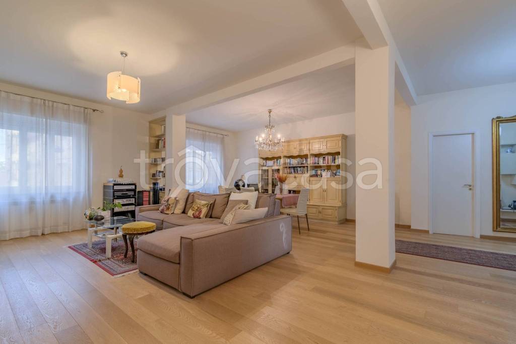 appartamento in vendita ad Albenga