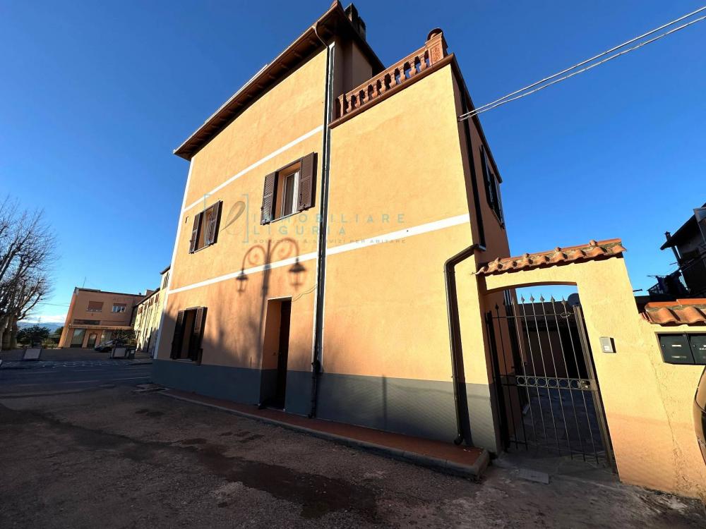 appartamento in vendita ad Albenga