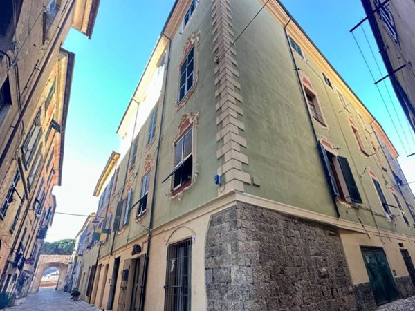 appartamento in vendita ad Albenga