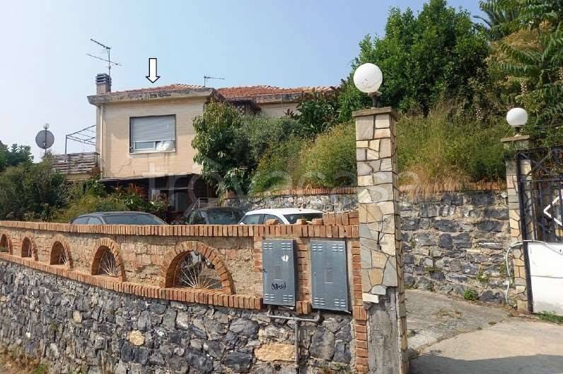 appartamento in vendita ad Albenga