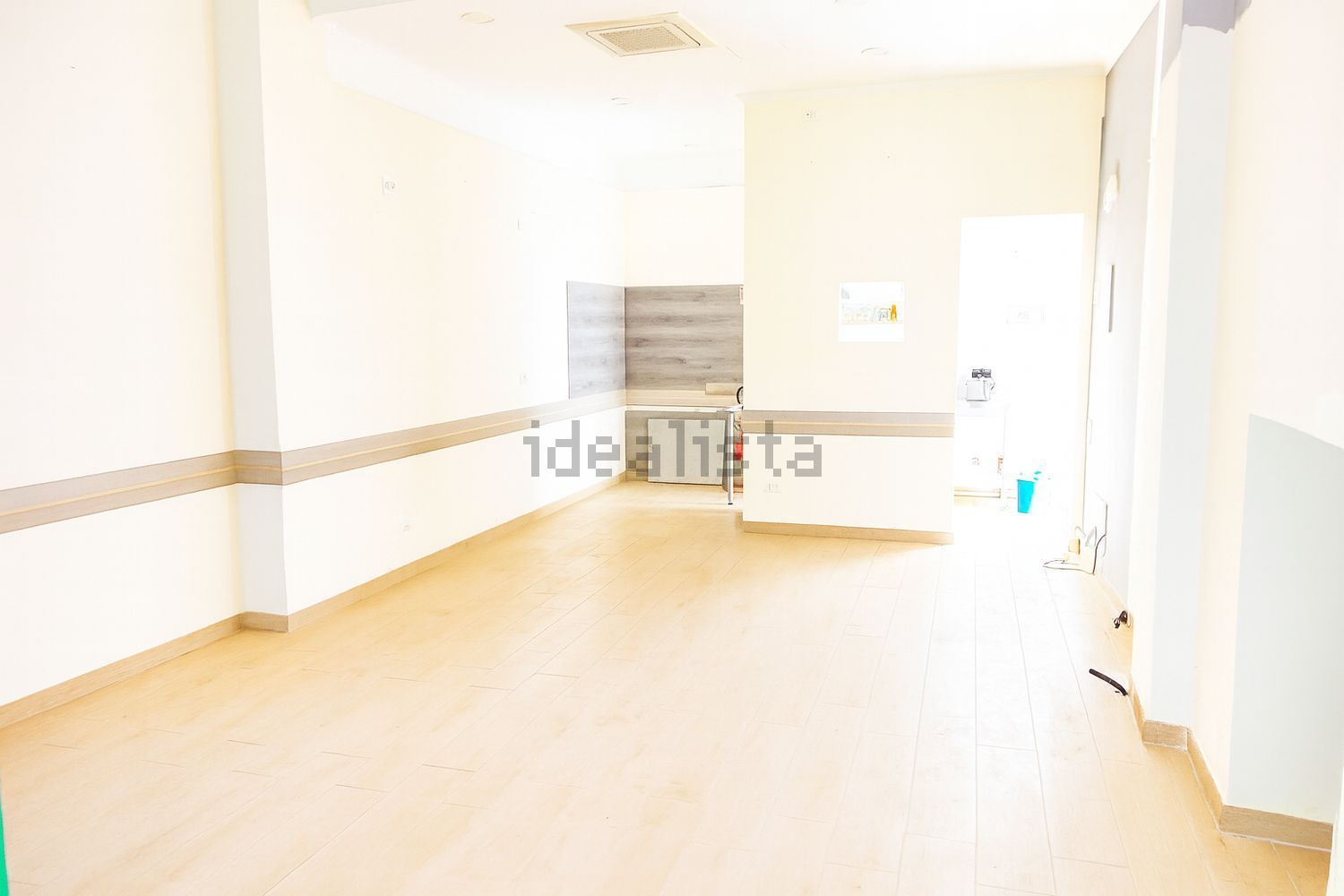 appartamento in vendita ad Albenga in zona Leca