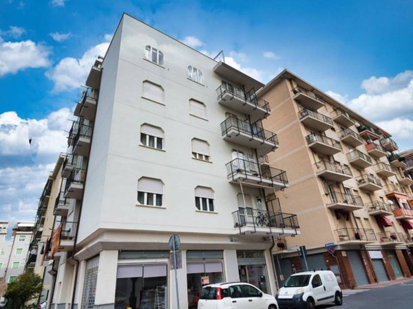 appartamento in vendita ad Albenga