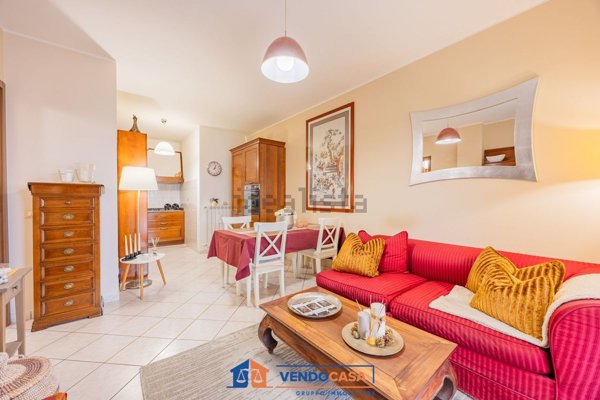 appartamento in vendita ad Albenga in zona Leca