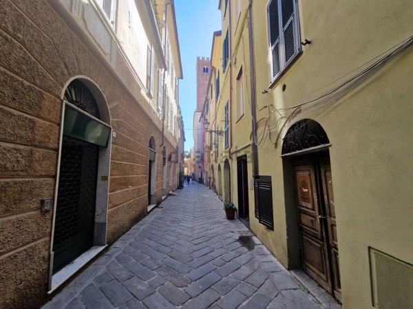 appartamento in vendita ad Albenga