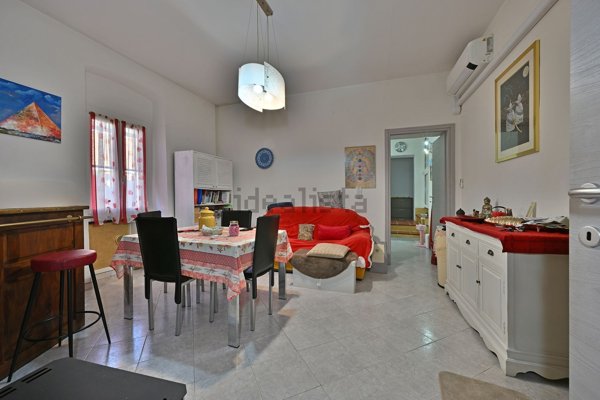 appartamento in vendita ad Albenga in zona Leca