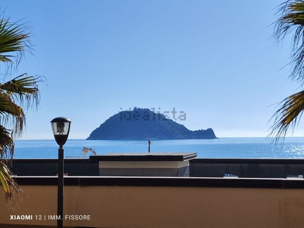 appartamento in vendita ad Albenga