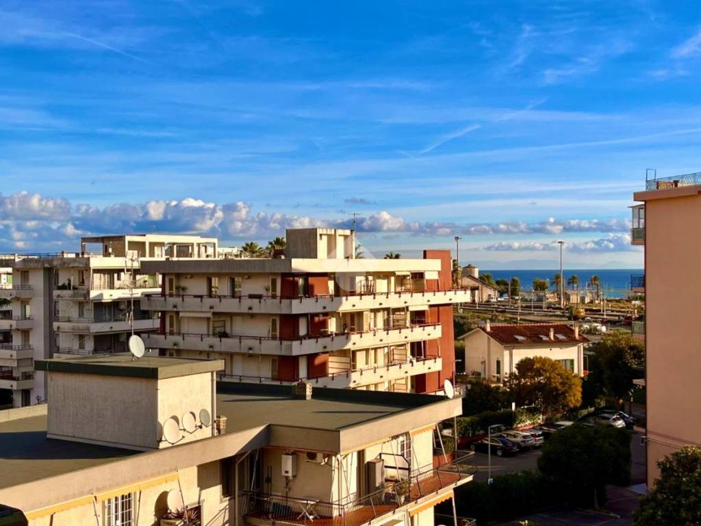 appartamento in vendita ad Albenga