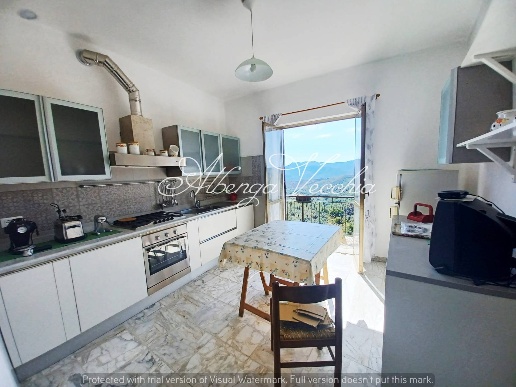 casa indipendente in vendita ad Albenga