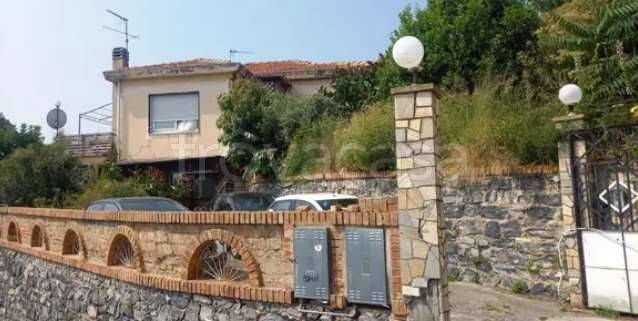 appartamento in vendita ad Albenga