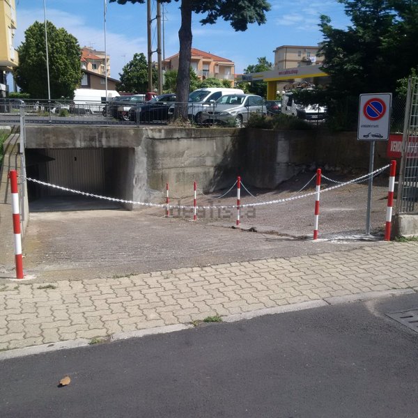 locale di sgombero in vendita ad Albenga