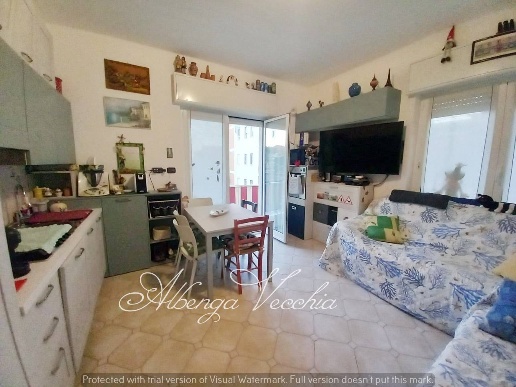 appartamento in vendita ad Albenga in zona Vadino