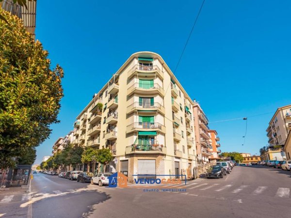 appartamento in vendita ad Albenga