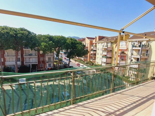 appartamento in vendita ad Albenga